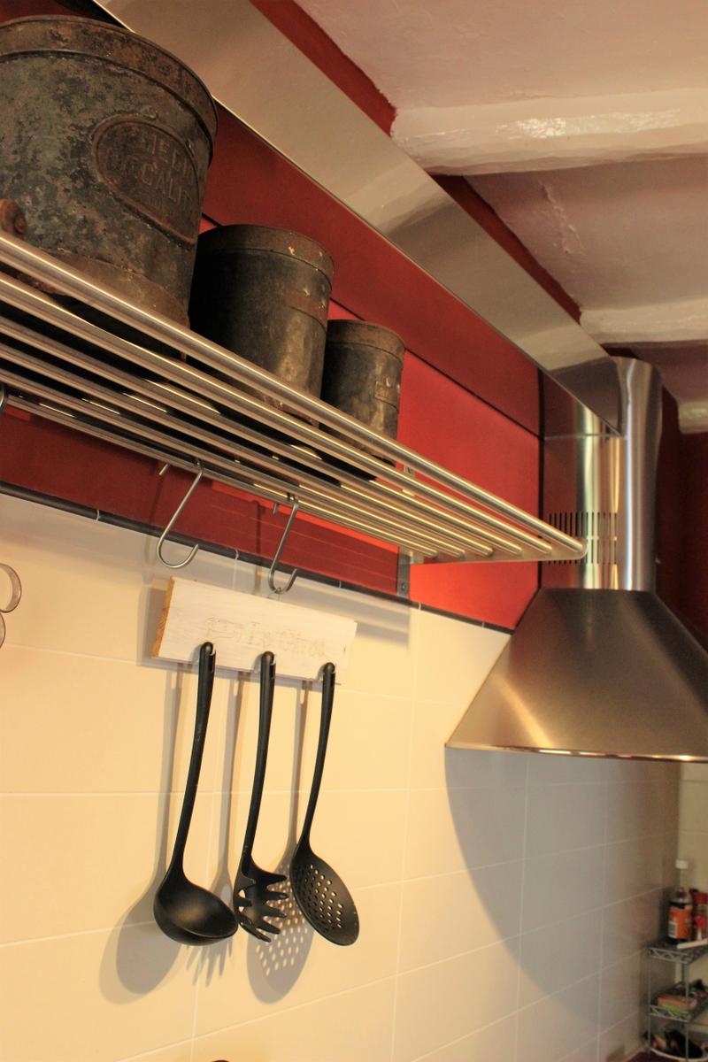 Detalle de la cocina neo-rustica Loft & Table