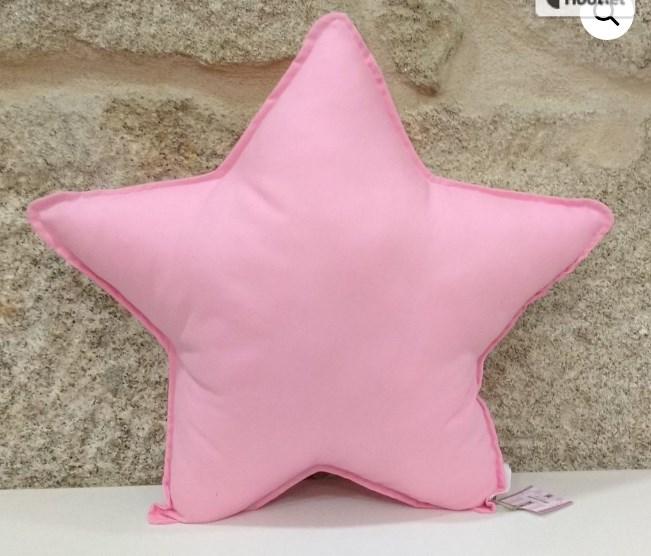 cojín estrellas rosas para dormitorio infantil romántico 