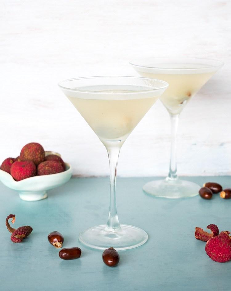 Receta de martini de litchi en revista Maria Orsini