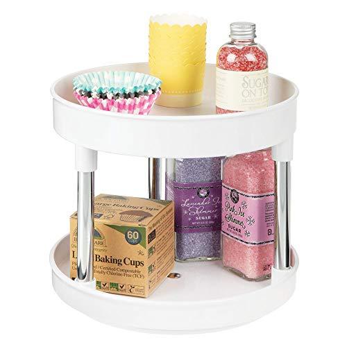 mDesign Especiero giratorio con dos pisos – Práctico estante para especias para los armarios de la cocina o la encimera – Soporte giratorio de plástico para condimentos – blanco