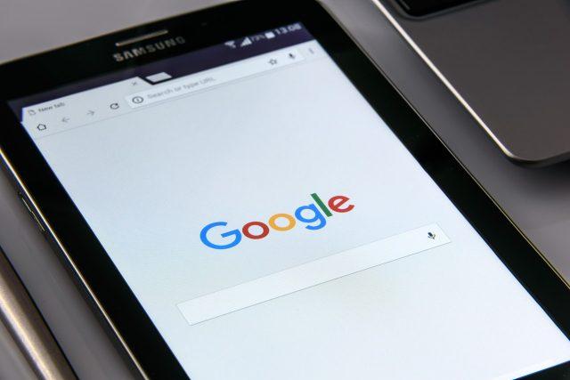 Cambiar de País creando una nueva cuenta de Google.