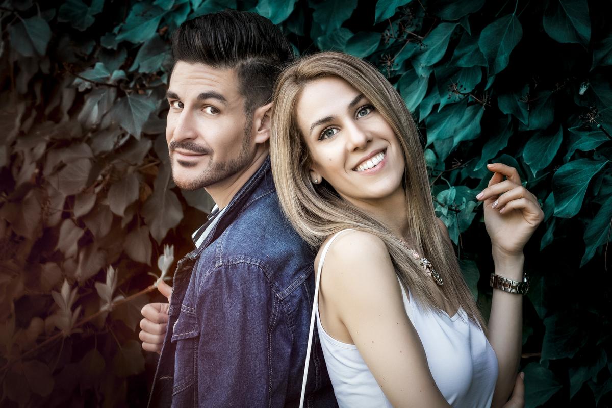 Falda_negra_plisada_Stradivarius