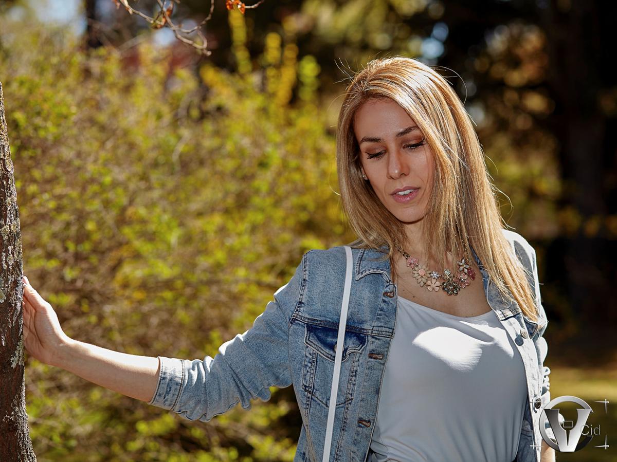 Falda_negra_plisada_Stradivarius