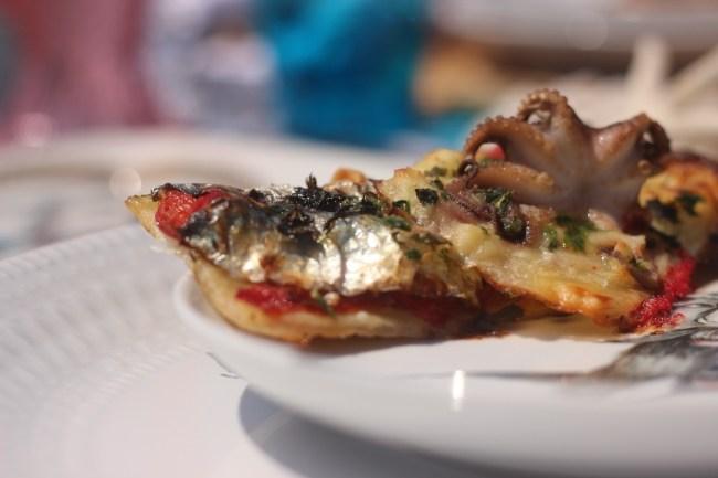 Unas tapas de sardinas y pulpitos