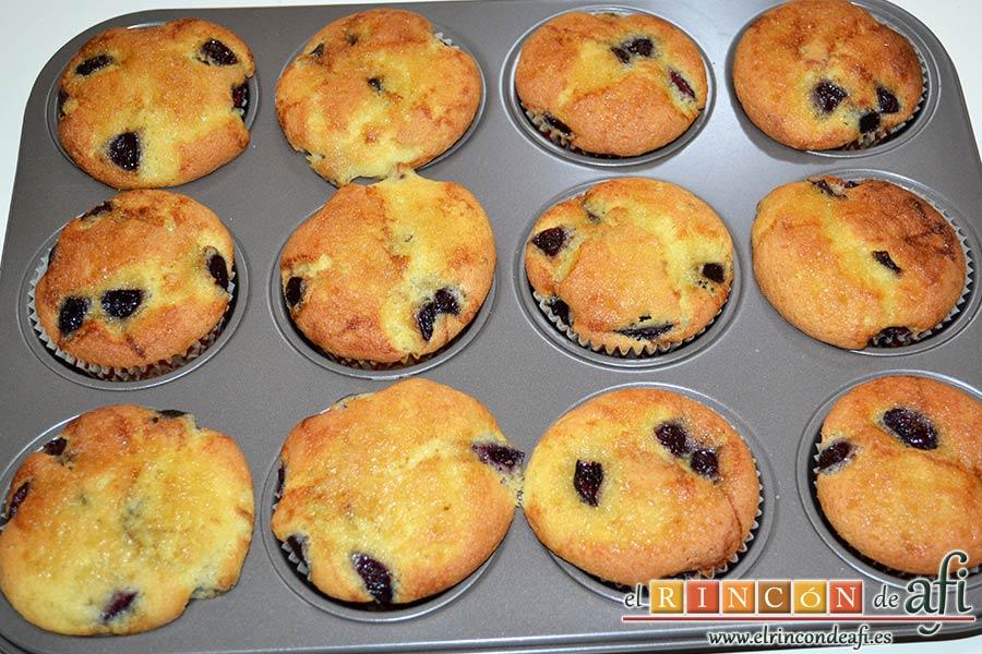 Cupcakes de cerezas al Kirsch, dejarlas enfriar por completo