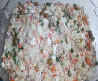 Ensaladilla rusa receta completa en Mambo