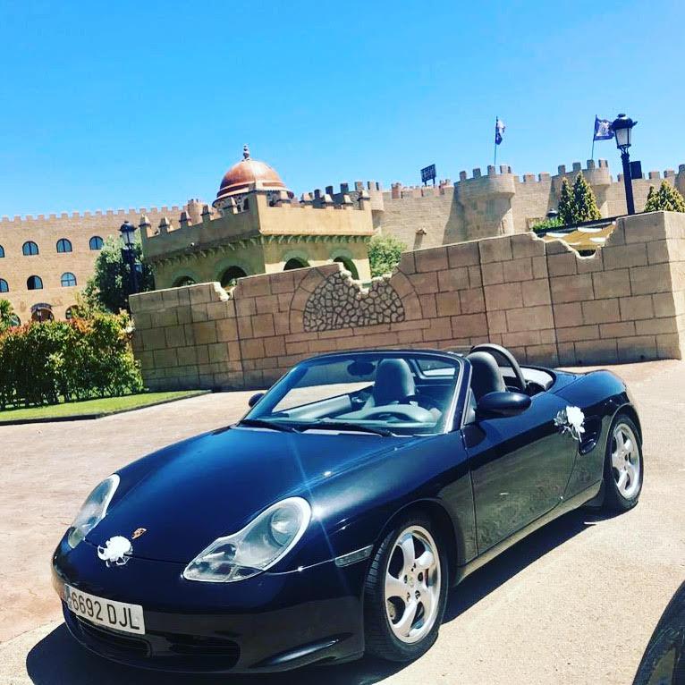 Coches deportivos para llegar a la boda-Castillo Bonavía (2)