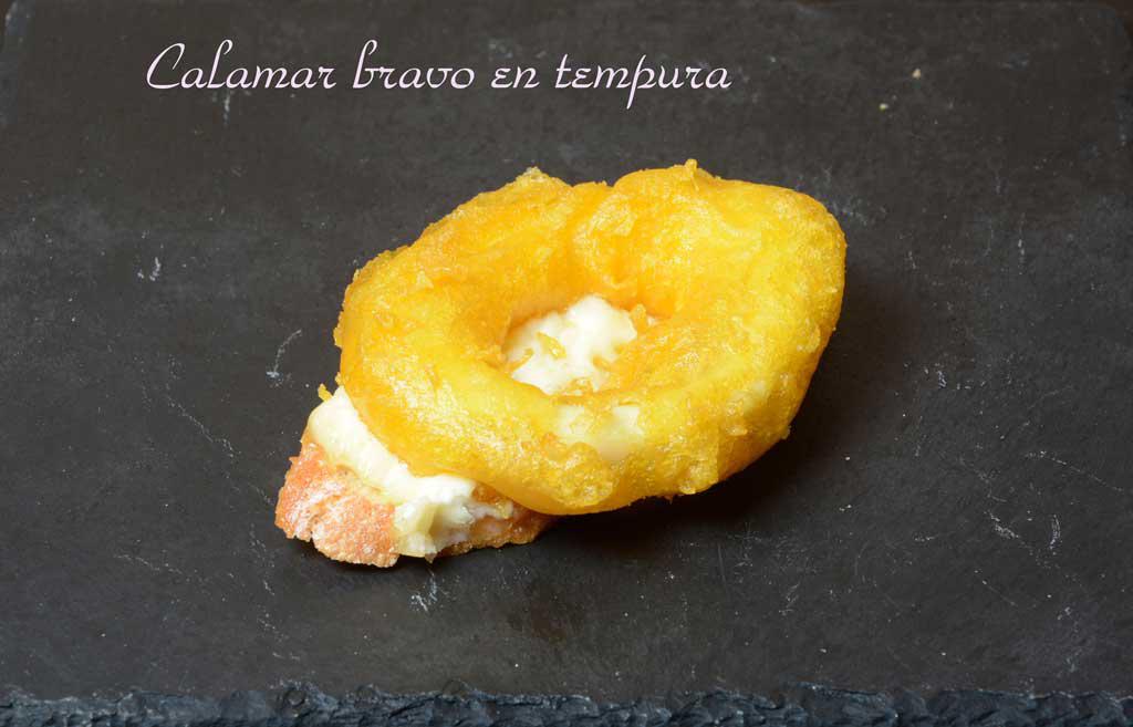 Aperitivos de boda. Calamar bravo en tempura