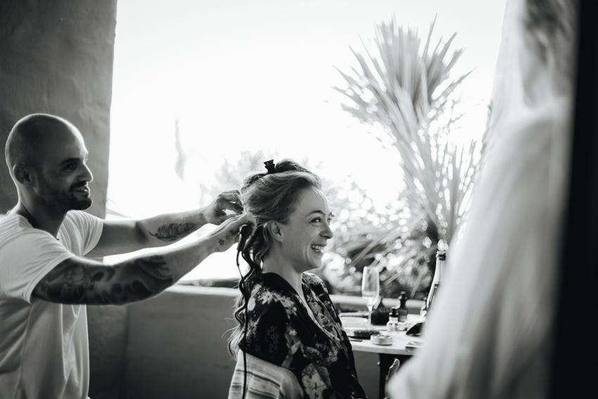 preparativo de la novia peluquería