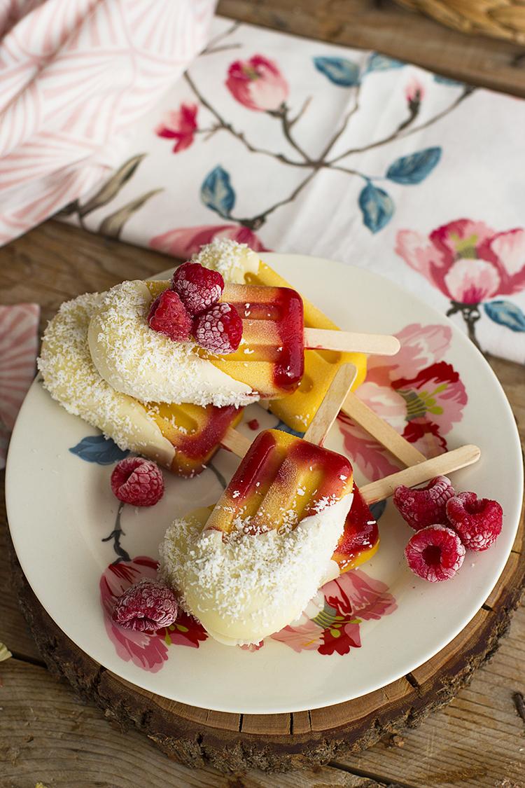 Helado de Mango, Frambuesa y Chocolate Blanco rico fácil y saludable