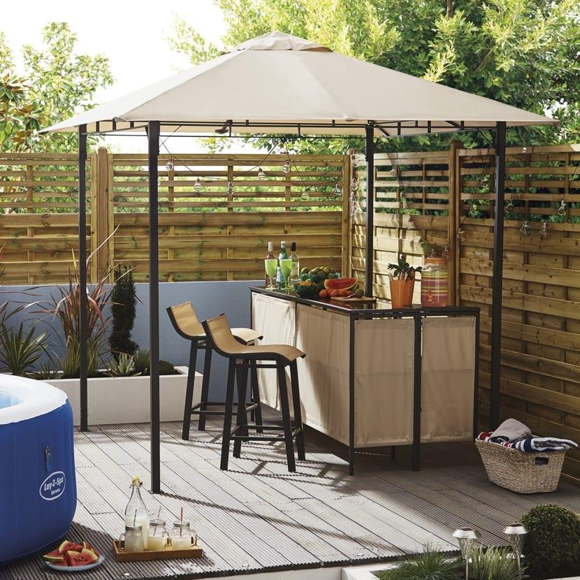 barra de bar al aire libre