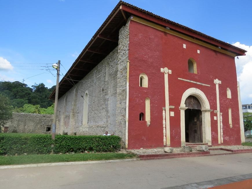 Templo de Santo Domingo de Guzmán en Oxolotán, municipio de Tacotalpa, Tabasco