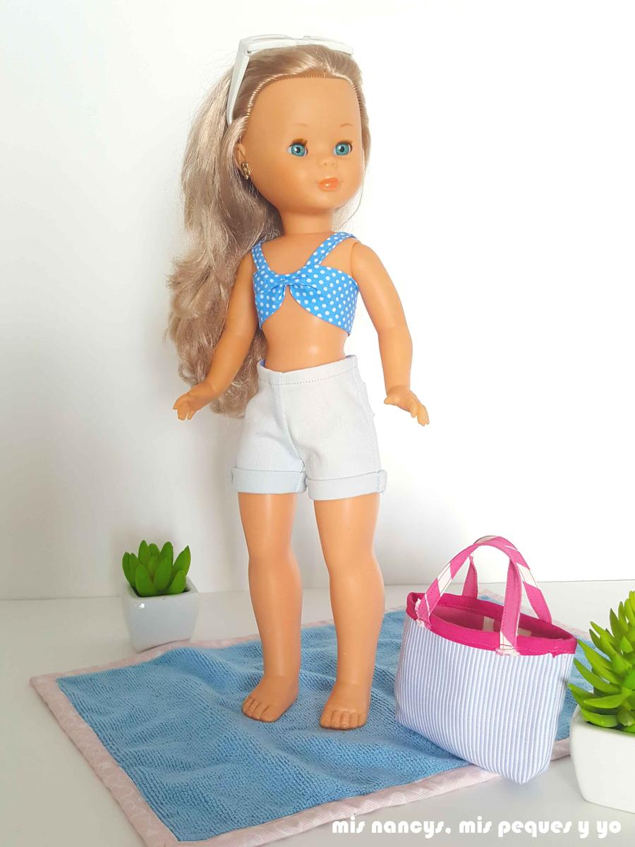 mis nancys, mis peques y yo, tutorial short vaquero para Nancy (patron gratis), muñeca con short vaquero