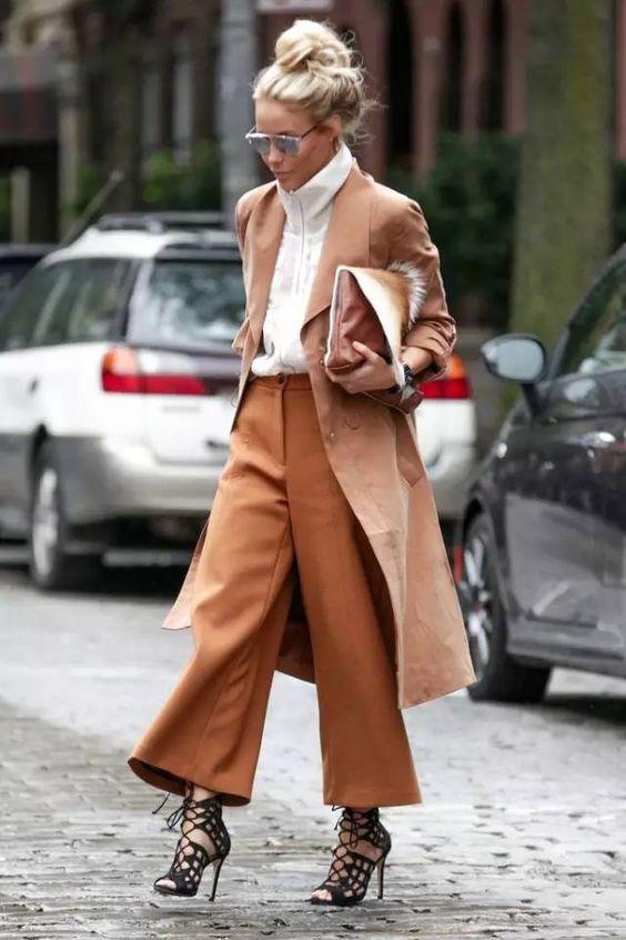 Outfit para una junta de trabajo