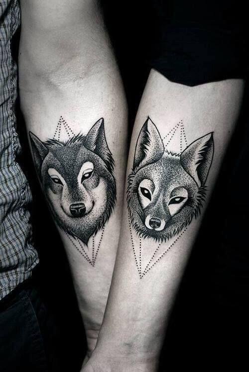 Tatuaje de lobos