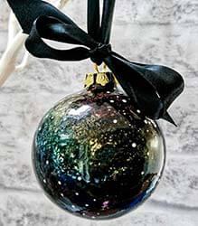 Bola de navidad espacial