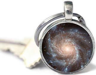 Llavero con galaxia espiral