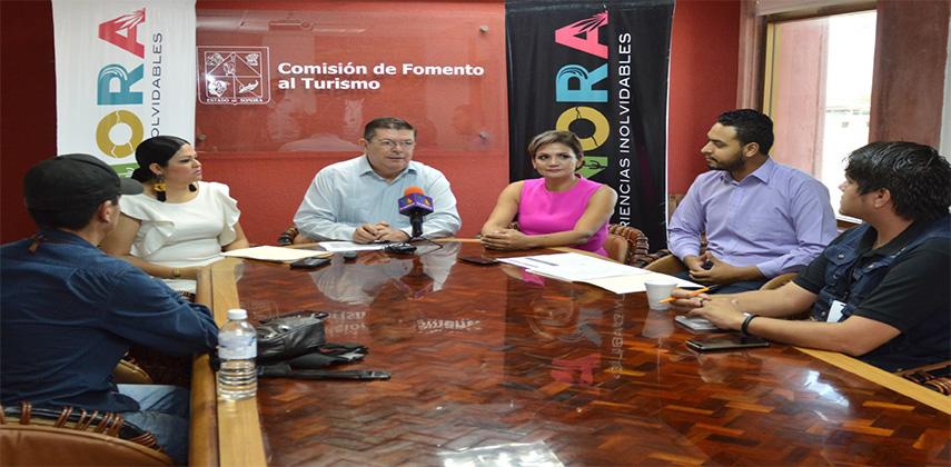 Funcionarios de Cofetur presentan el Festival Fronteras Mágico