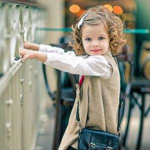 el-corte-de-pelo-niña-21