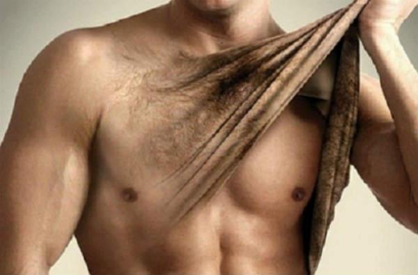 Prevenir la Irritación del Torso Masculino después del afeitado 