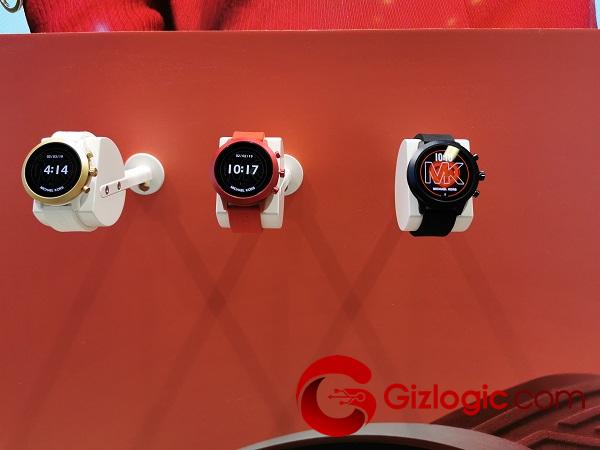 Michael Kors Access MKGO