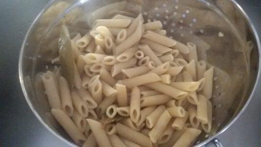 macarrones con chorizo y huevo (6)