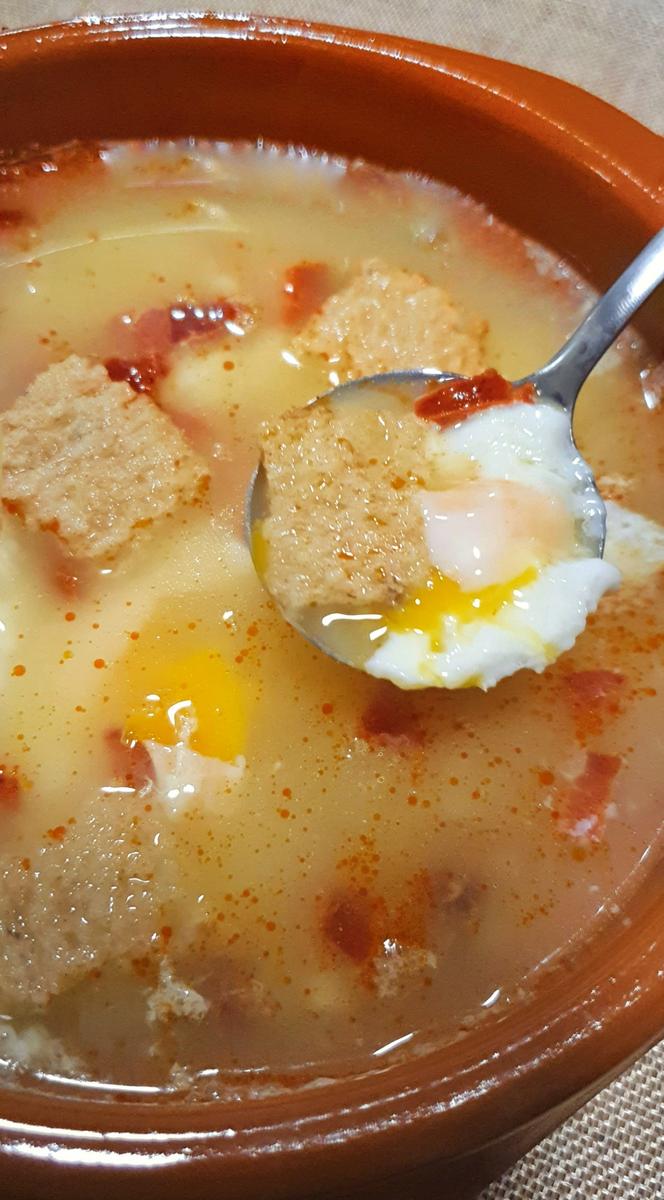 sopa castellana