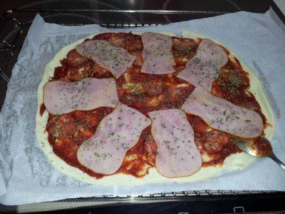 Pizza con masa comprada (5)