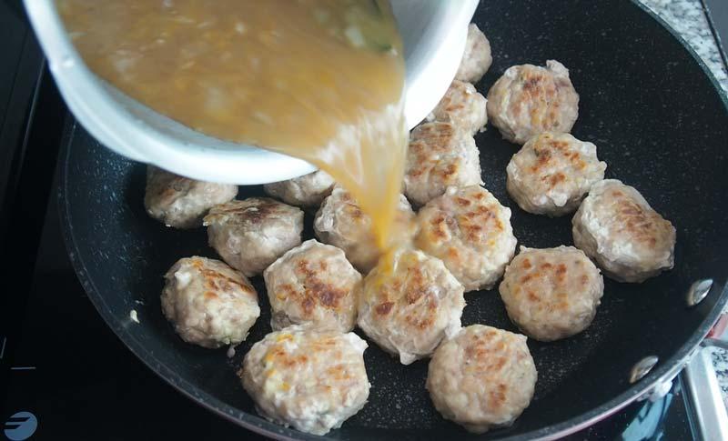Albóndigas de cerdo y manzana paso a paso