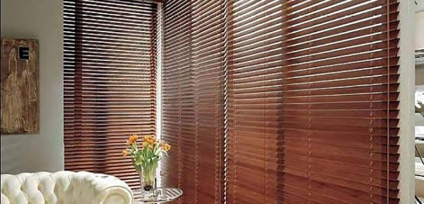 Persianas venecianas de madera