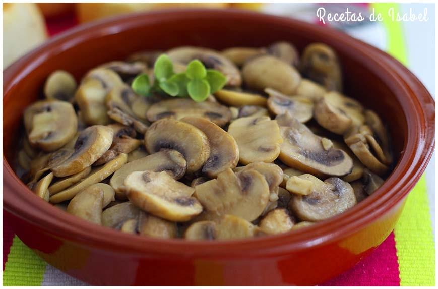 Champiñones al ajillo, receta paso a paso