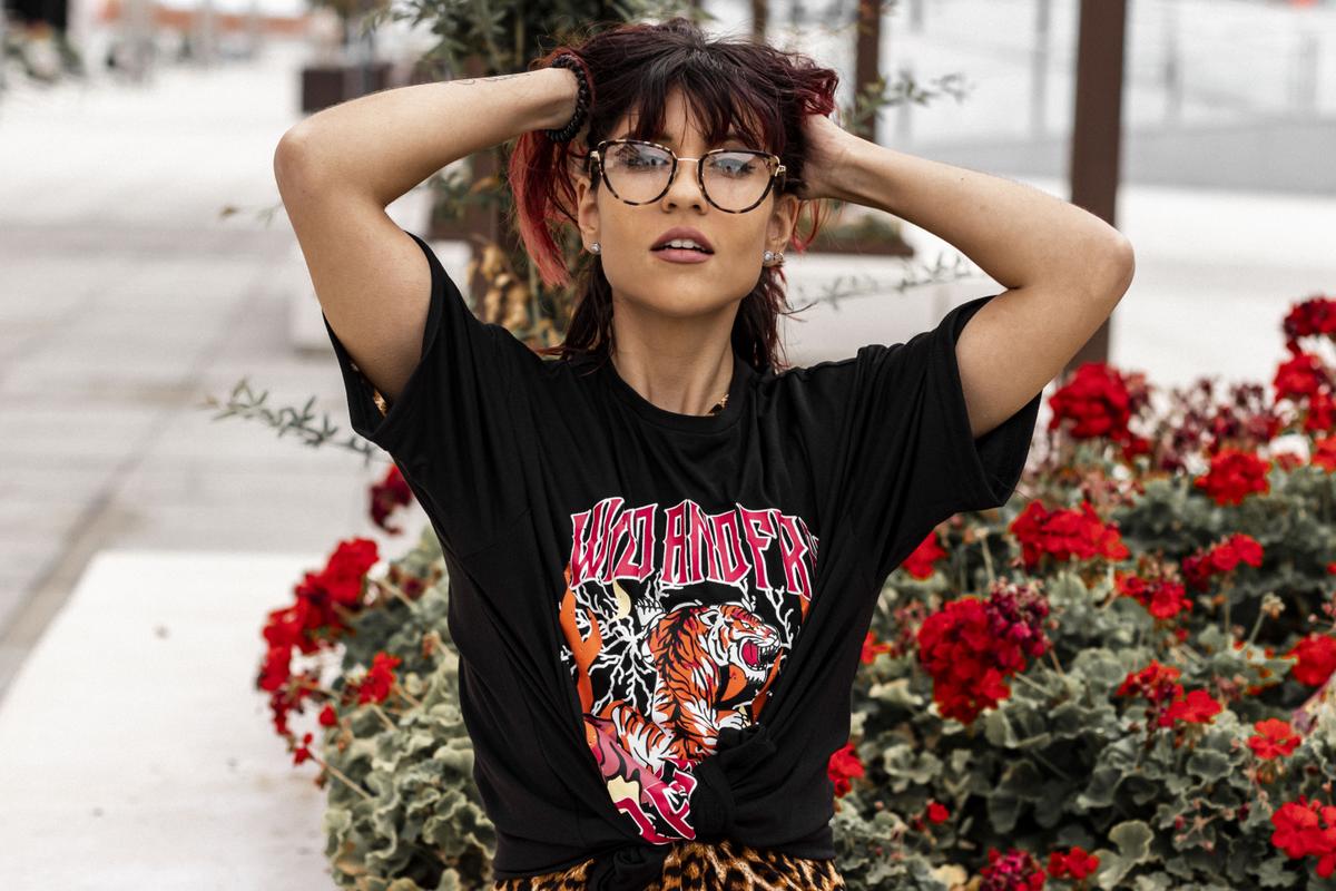 Camiseta estampada y leopardo