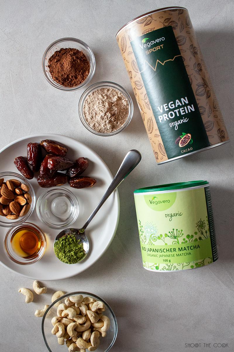 Receta de Barritas Proteicas de Chocolate y Matcha