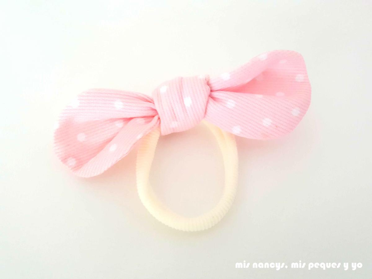 mis nancys, mis peques y yo, corona de cumpleaños de tela, coletero de nudo