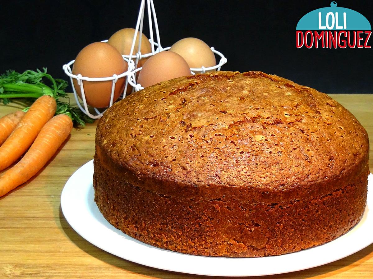 BIZCOCHO DE ZANAHORIAS O CARROT CAKE. Cómo hacer el mejor y más fácil Bizcocho de zanahorias o Carrot Cake.