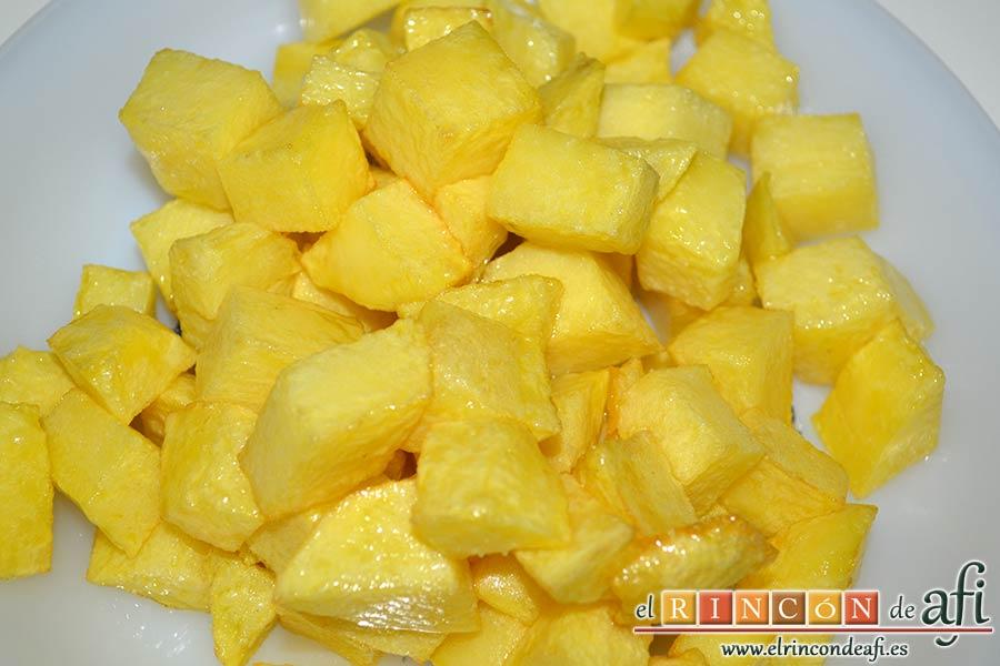 Estofado de ternera otoñal, freímos papas en cuadraditos para acompañar