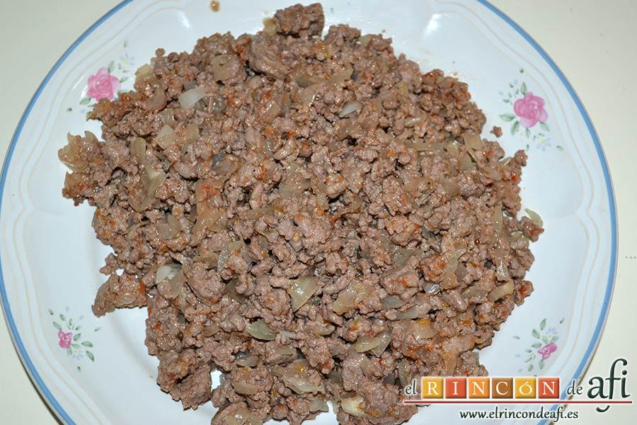 Croque cake de berenjenas, dejarlo atemperar en un plato