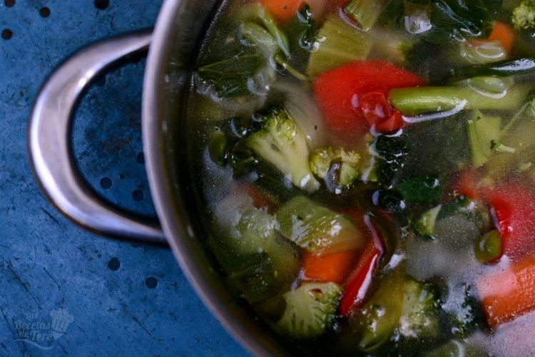 La más rica y reconfortante sopa vegetariana