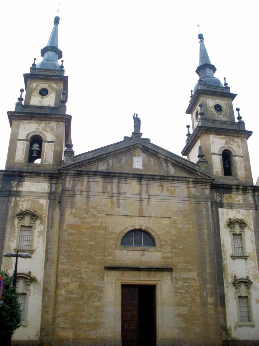 Iglesia de San Pedro de Pola de Siero