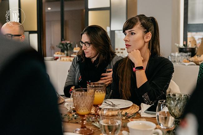 Nuria Rios y Astrid Torrente