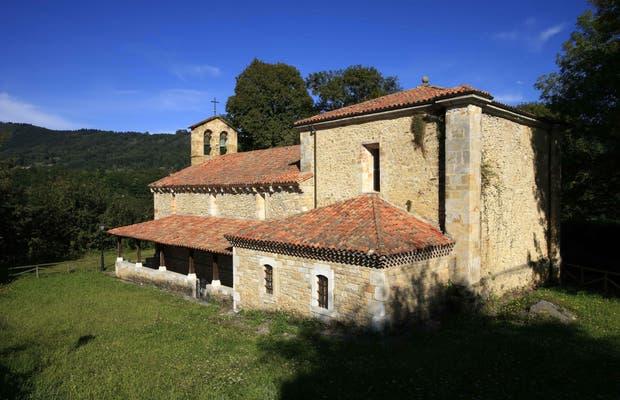 Santianes. San Juan de Berbio