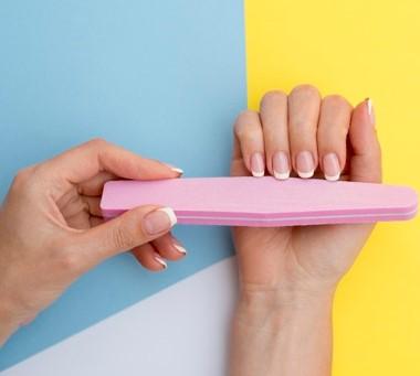 Cómo hacer crecer las uñas