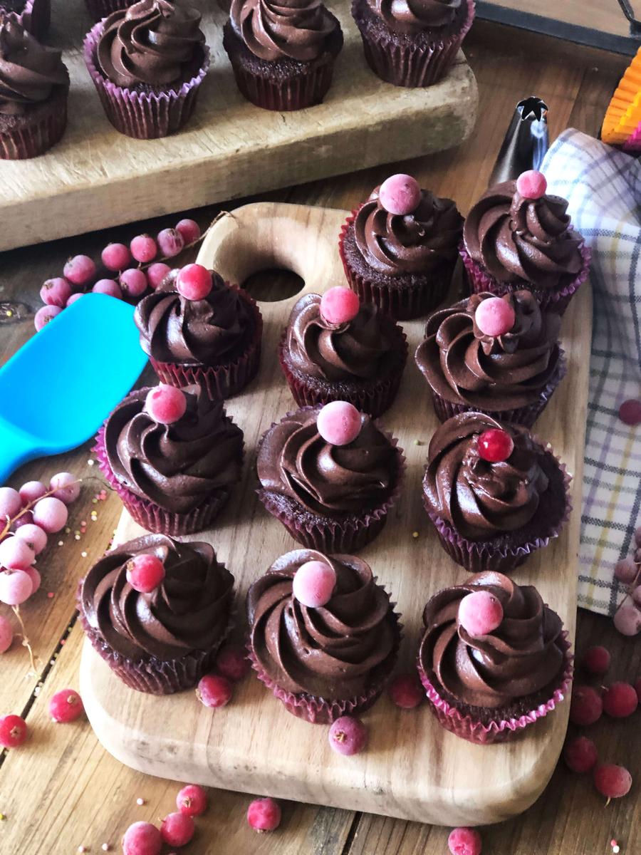 ingredientes para hacer cupcakes de chocolate