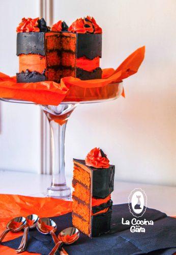 ¡Con este bizcocho de naranja y ron relleno de chocolate asustarás a todos!