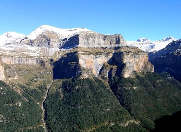 pueblos bonitos huesca