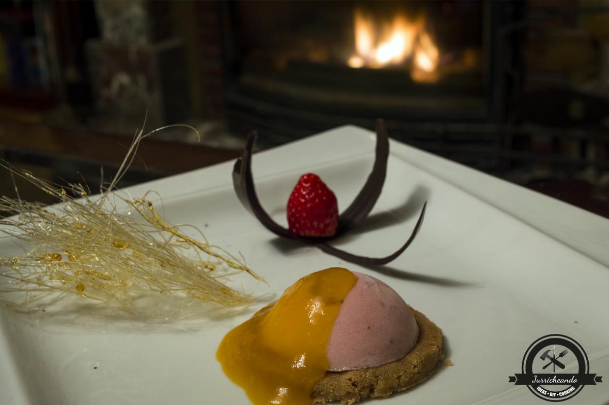 Helado mousse de fresa