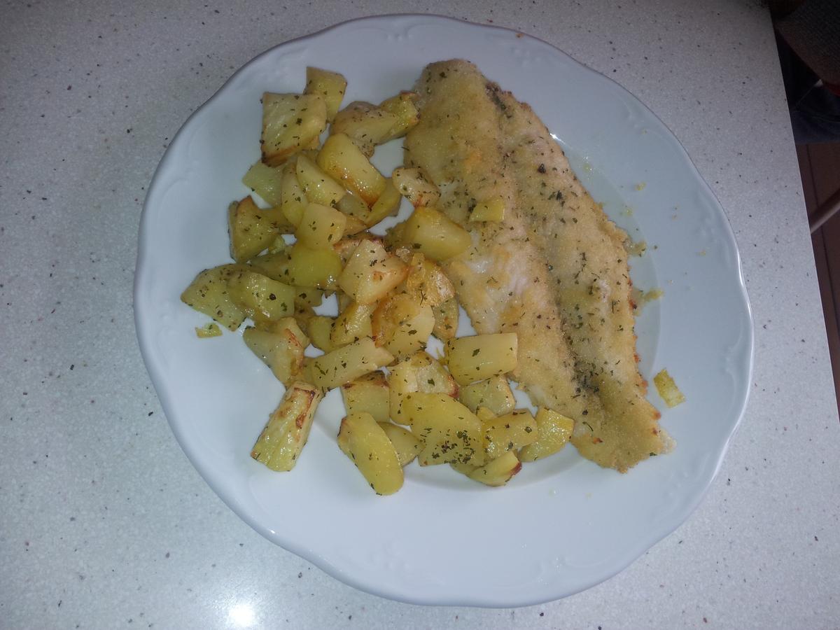 Panga rebozado al horno con patatas al microondas