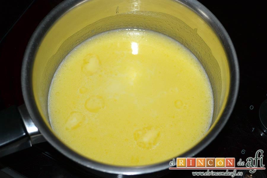 Trufas de chocolate con cobertura de chocolate, vigilar a que estén fundidos