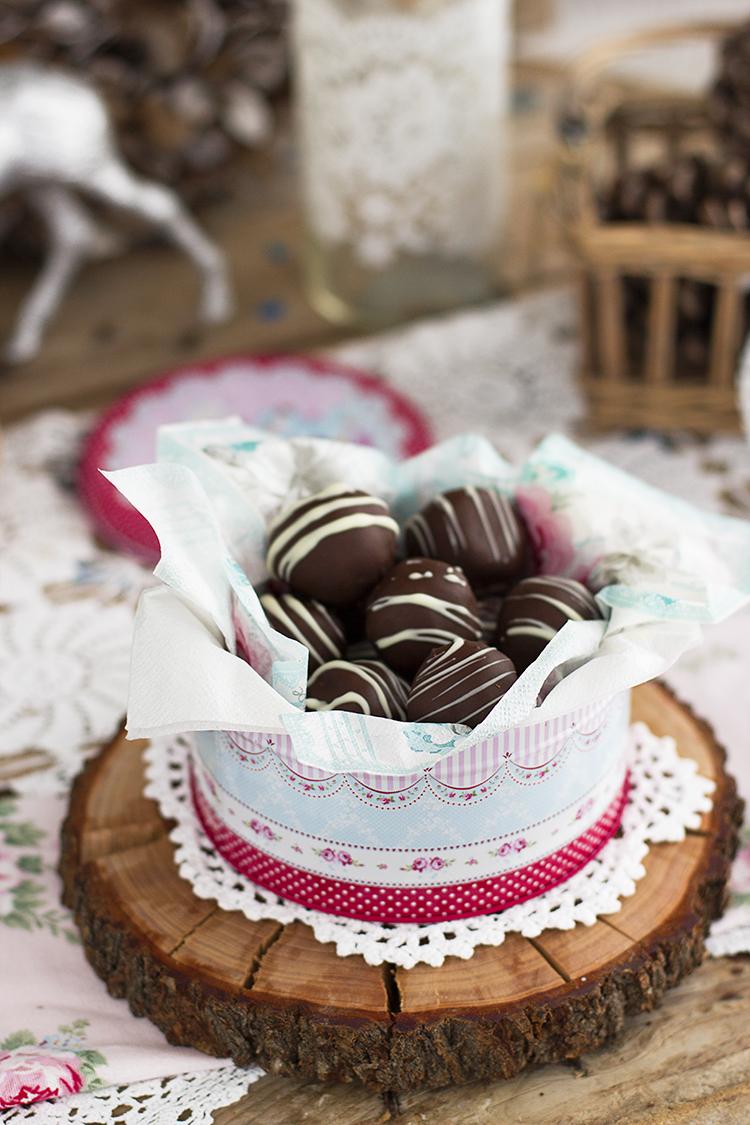 bolitas de coco y chocolate receta de solo 4 ingredientes y saludable