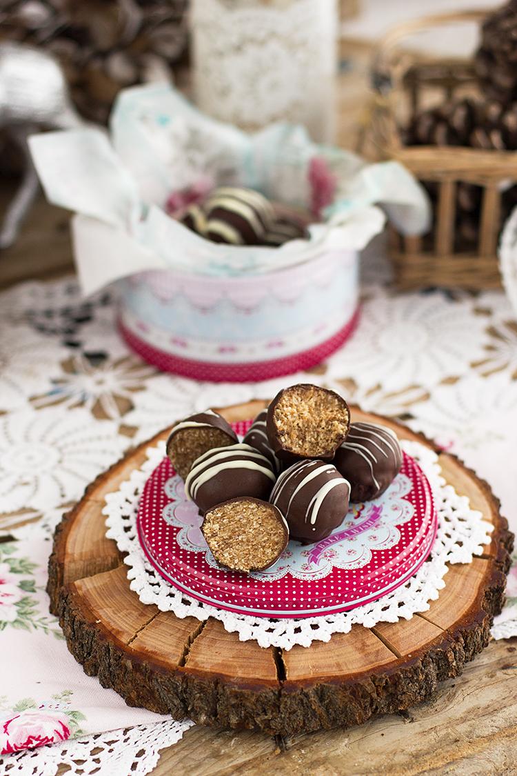 bolitas de coco y chocolate receta de solo 4 ingredientes y saludable